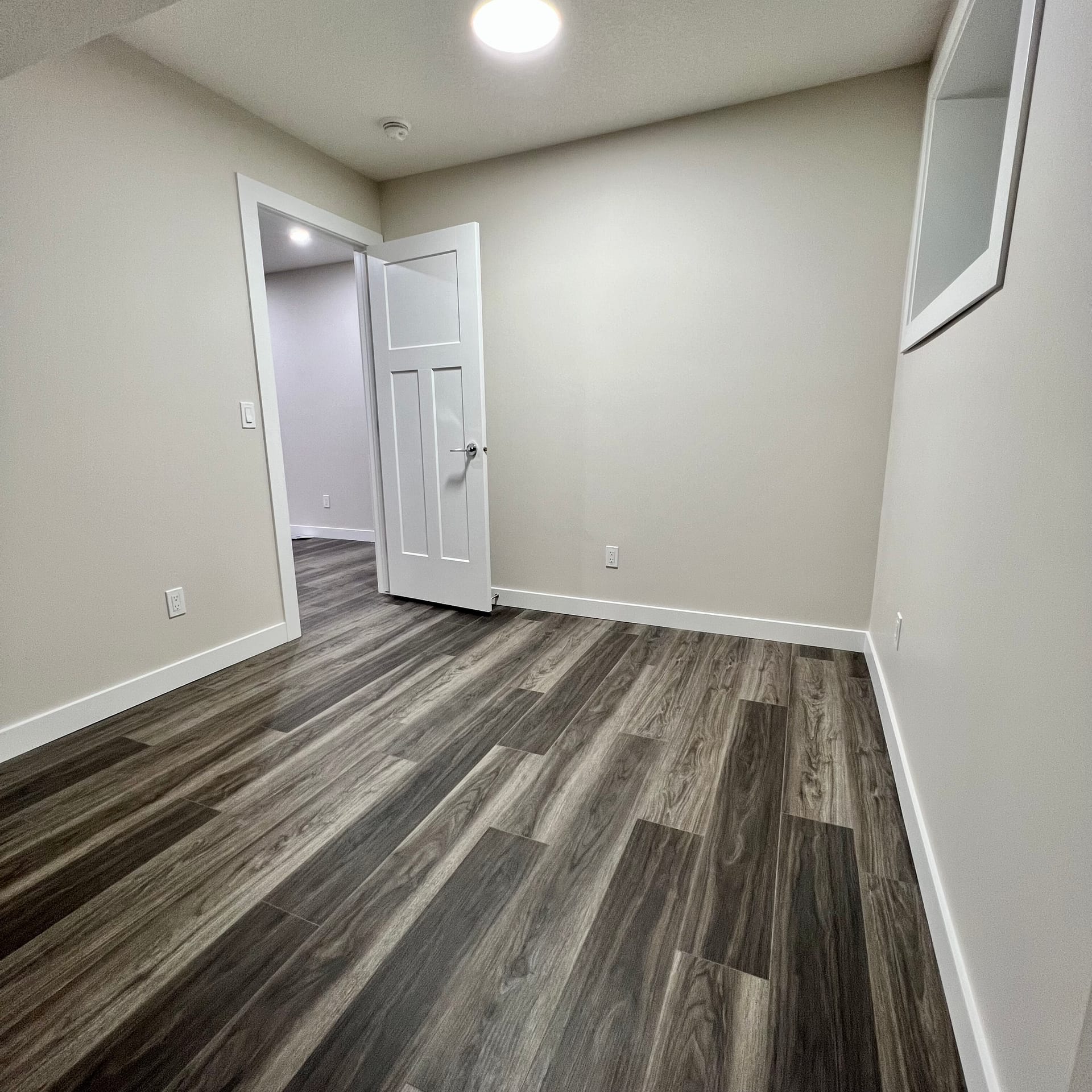 Bayview Legal Suite, Calgary
