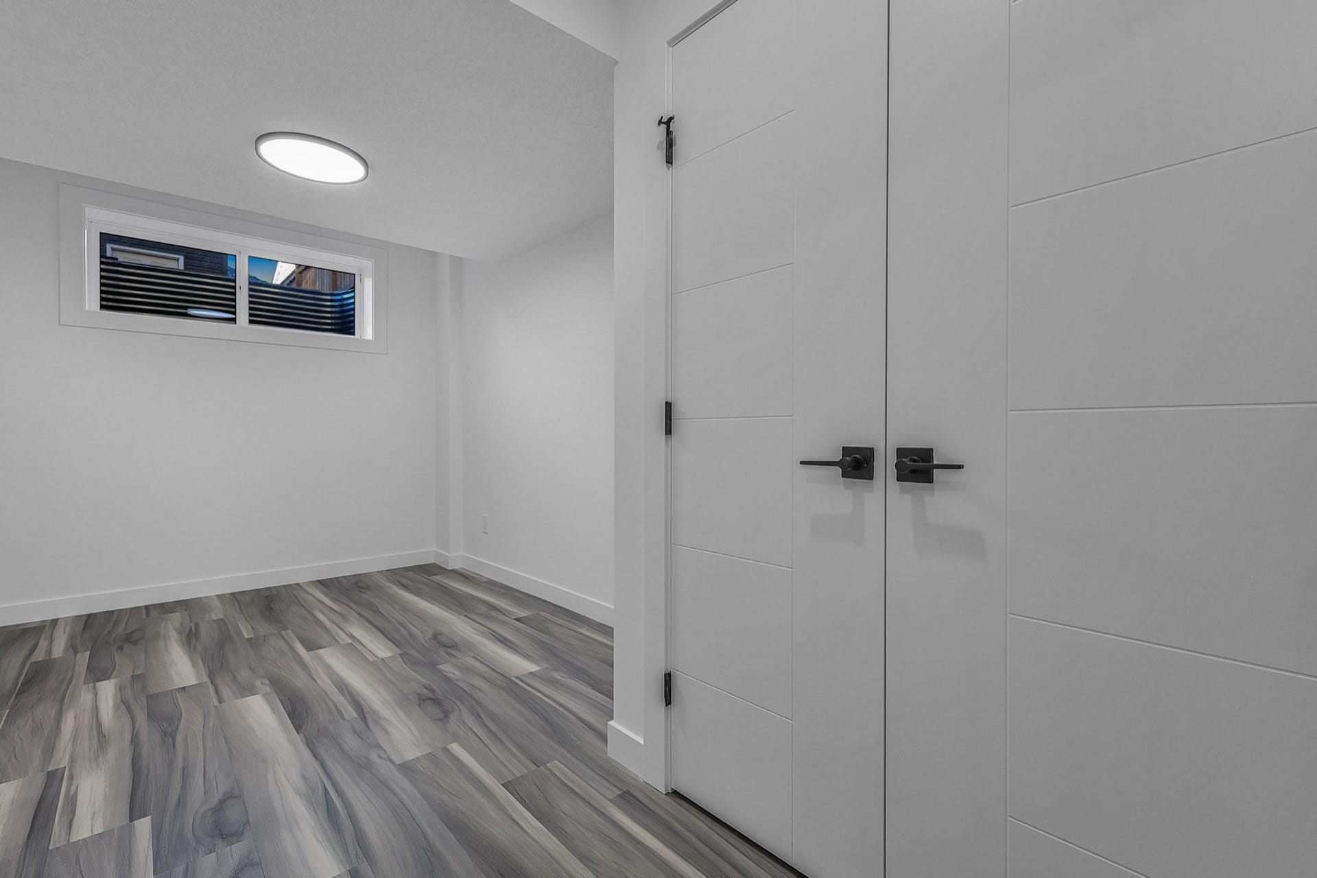 Belmont Legal Suite, Calgary