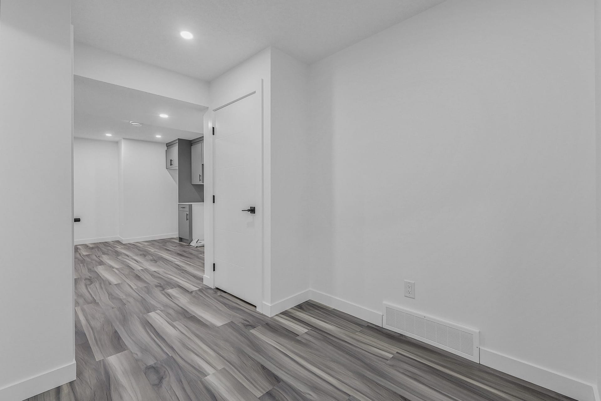 Belmont Legal Suite, Calgary