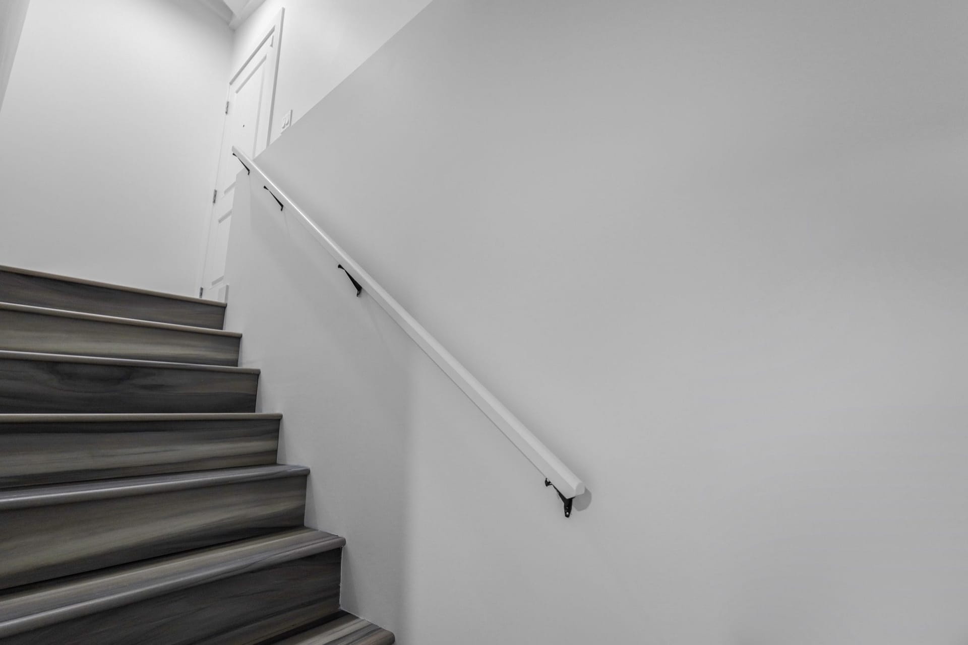 Belmont Legal Suite, Calgary