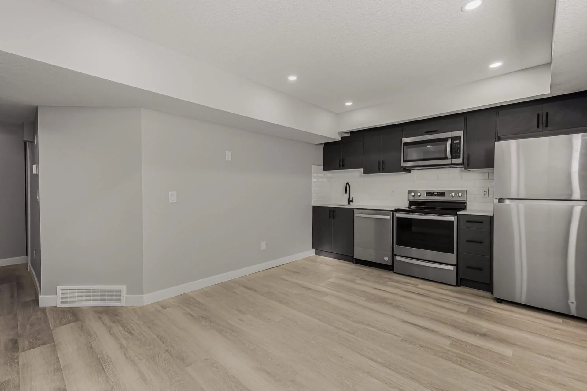 Carringwood Legal Suite, Calgary photo in Carrington