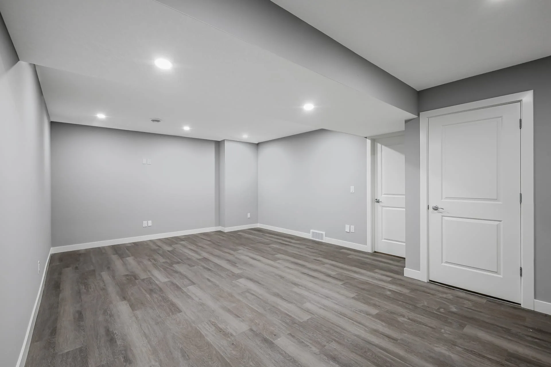Creekside Lifestyle Basement, Calgary photo in Cranston