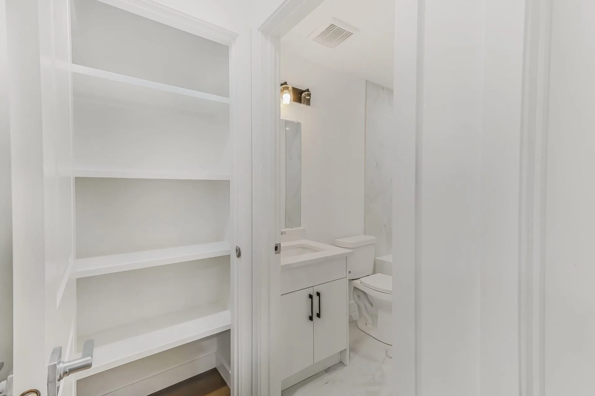 Creekstone Legal Suite, Calgary photo in Cranston