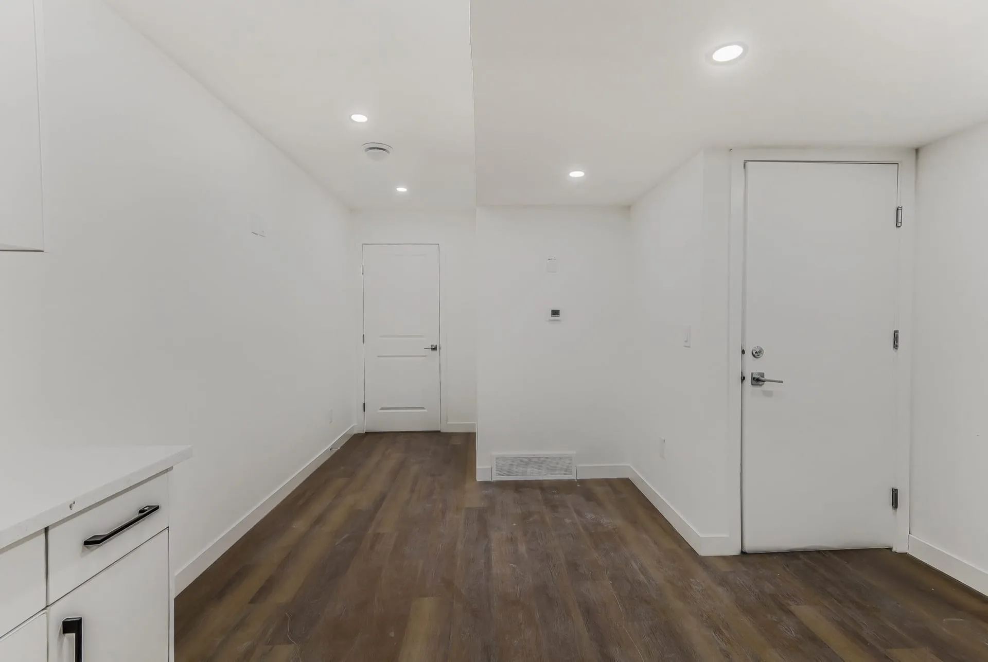 Creekstone Legal Suite, Calgary photo in Cranston
