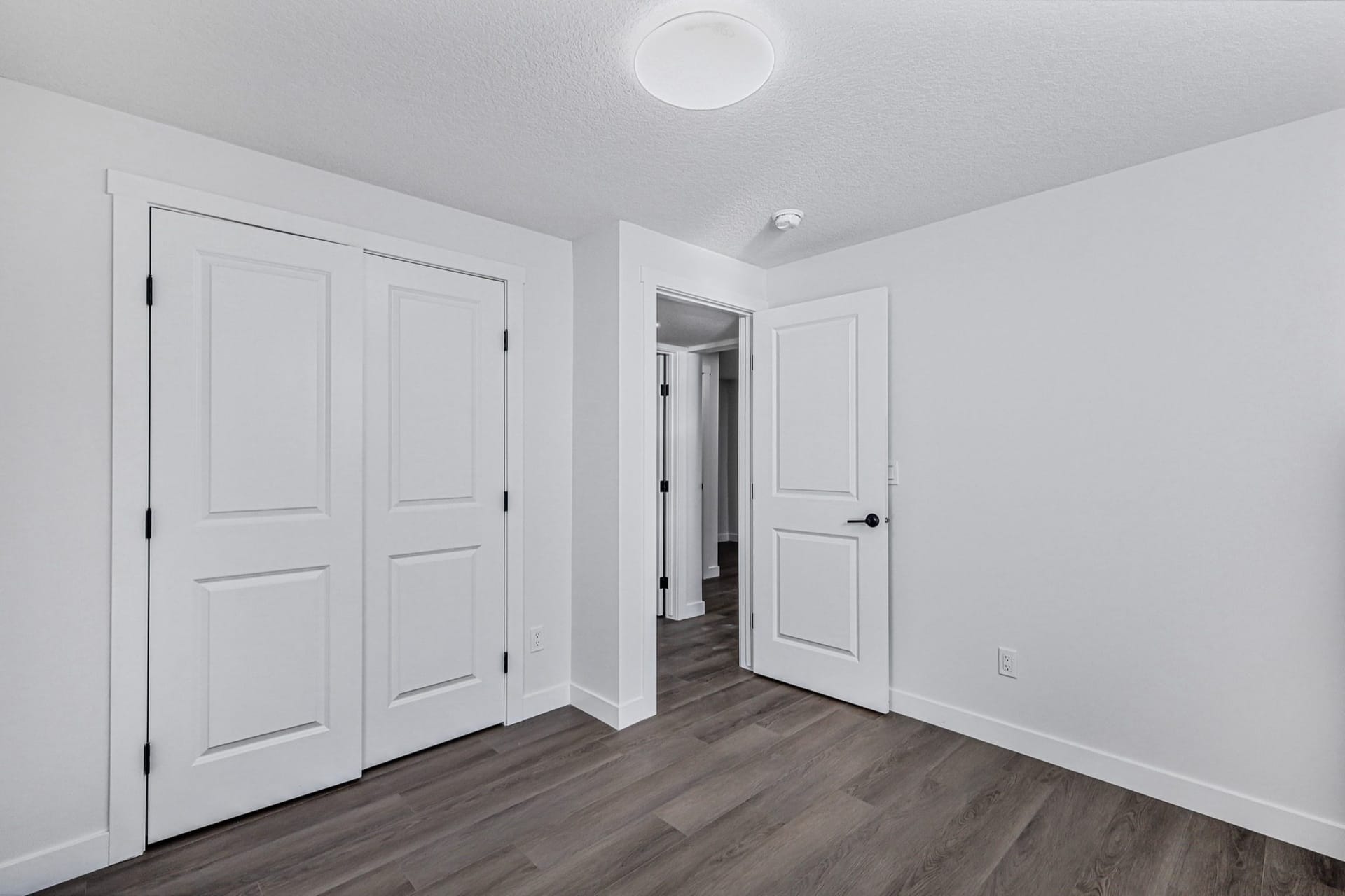 Walgroove Legal Suite, Calgary